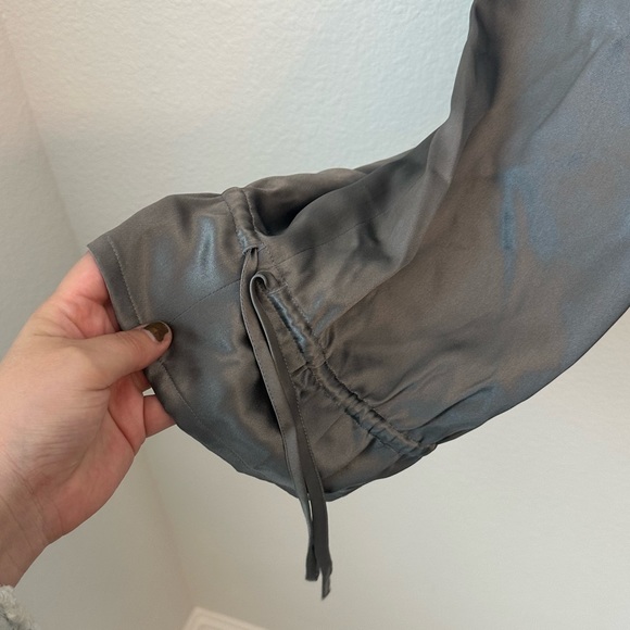 Vintage Y2K Banana Republic Silk Cargo Tie Ankle Pants - Picture 5 of 11